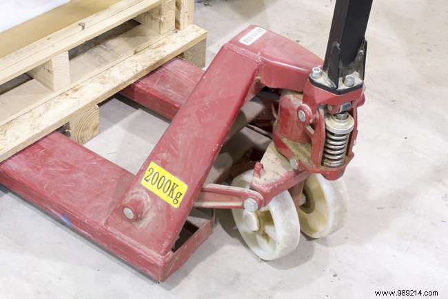 Safeguard Your Furniture During Home Renovations with Secure Storage