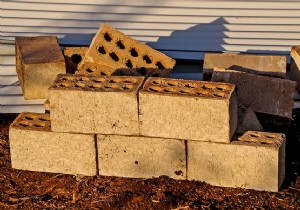 Step-by-Step Guide to Building Your Own Garage: Expert DIY Advice