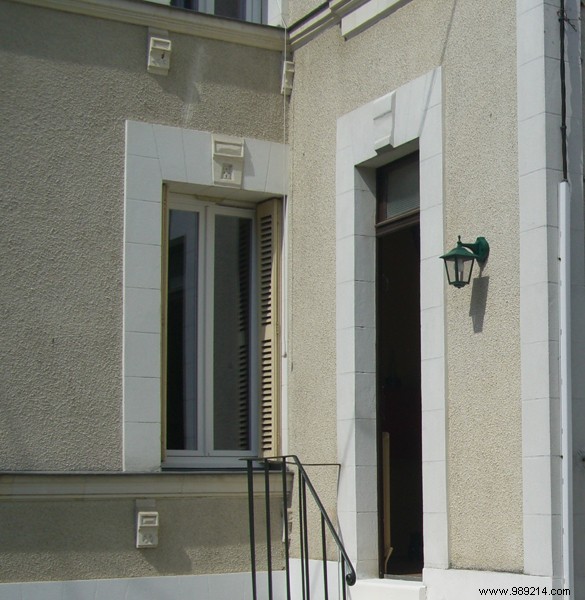 Facade Renovation: Exploring the Best Coating Options for Your Home