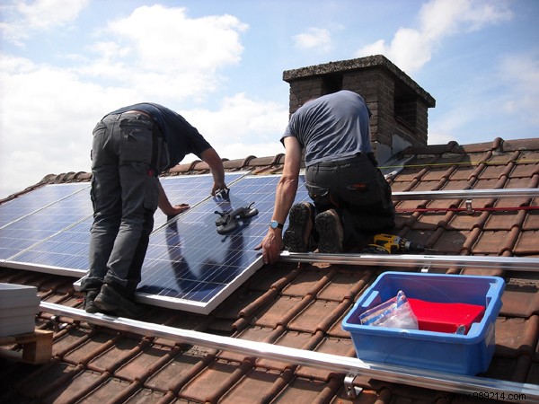 Are Solar Panels Profitable? Expert Guide to Photovoltaic ROI and Savings