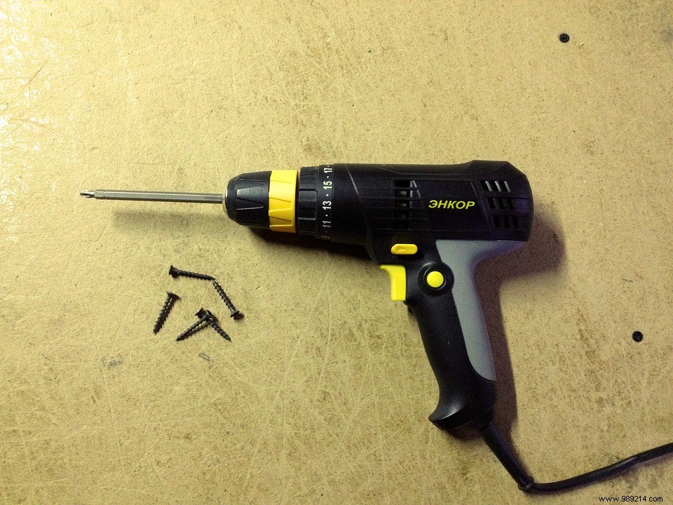 Cordless Screwdriver: The Essential Power Tool That Saves Time on DIY Projects