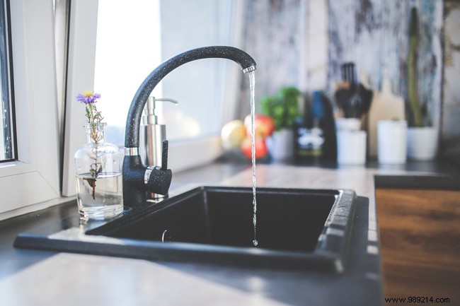 How to Eliminate Foul Odors from Pipes: Expert Eco-Friendly Solutions