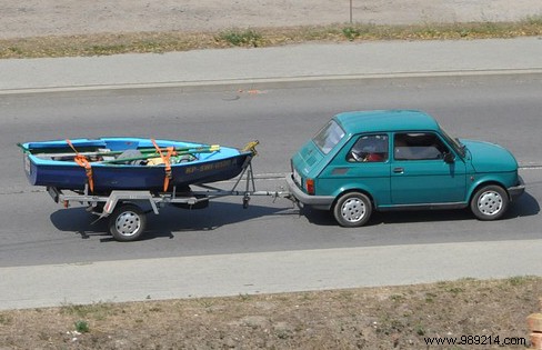 Trailer Hitch Guide: Why Install One and How to Choose & Fit It Properly