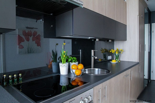 5 Practical Layout Ideas for a Functional Small Kitchenette