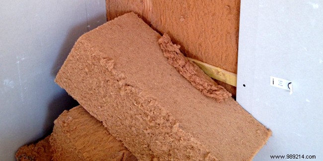 Insulating an Old House: Expert Guide to Interior vs. Exterior Options