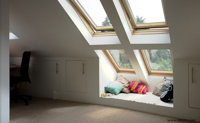 Maximizing Attic Space: Expert Guide to Storage Under Sloping Roofs