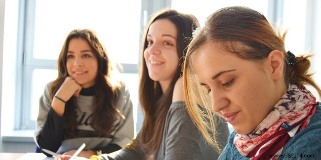 Public Service Trainees: Eligible for Moving and Installation Allowances?