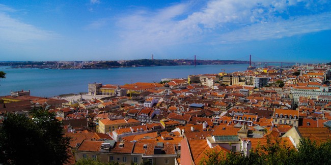 Expert Guide: Planning Your Perfect Holiday in Portugal