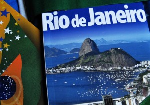 Top 5 Essential Travel Guides for France and Worldwide Adventures