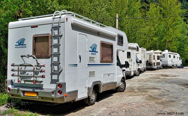 Rent a Motorhome for Flexible, Unforgettable Road Trips and Offbeat Adventures