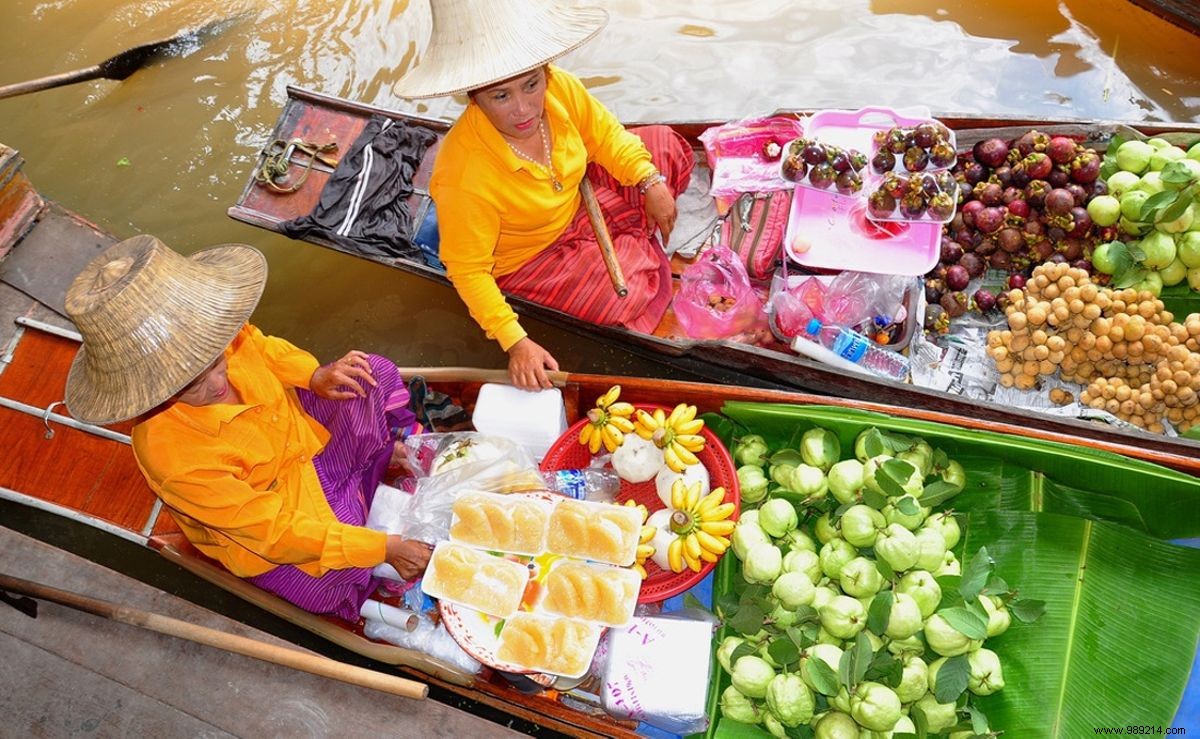 Bangkok s Iconic Floating Markets: An Insider s Guide to Authentic Experiences