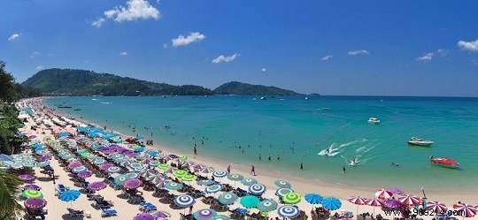 Phuket Sightseeing Itinerary: A Full Day of Beaches, Islands, and Adventures
