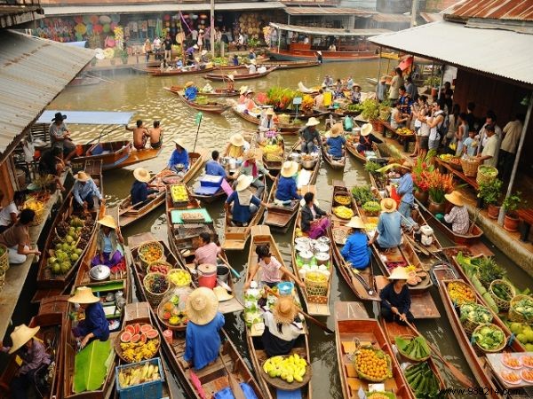 Ultimate Guide to Shopping in Thailand: Markets, Malls & Hidden Gems