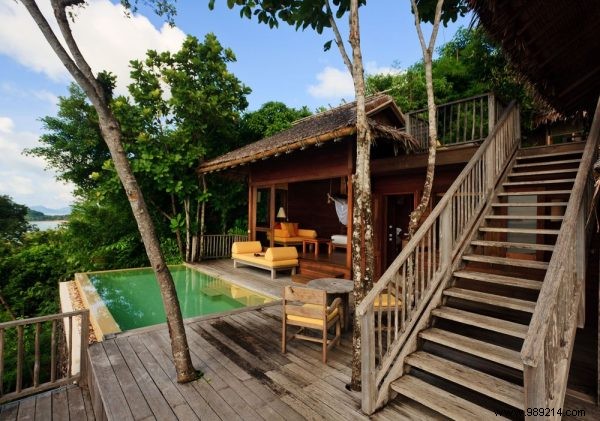 Thailand Accommodation Guide: From Couchsurfing to Luxury Resorts
