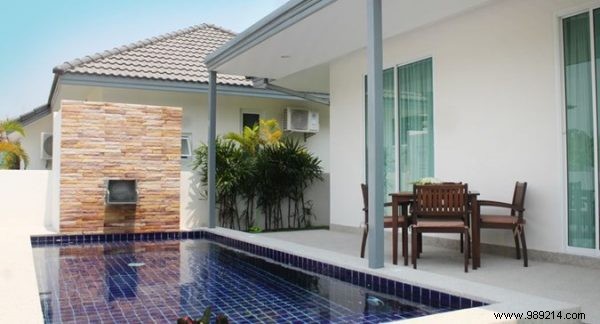 Thailand Accommodation Guide: From Couchsurfing to Luxury Resorts