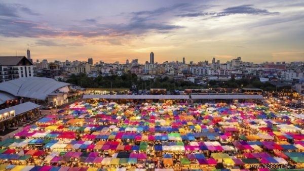 Ultimate Guide to Shopping in Thailand: Bangkok s Best Markets, Malls, and Must-Buy Treasures