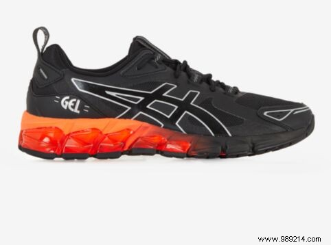 Must-Have Sneakers on Sale: Complete Your Collection This Summer