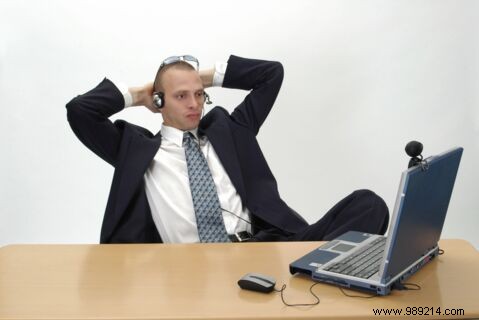 7 Iconic 2000s Gadgets We All Owned That Have Vanished Forever