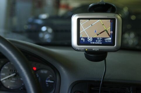 7 Iconic 2000s Gadgets We All Owned That Have Vanished Forever