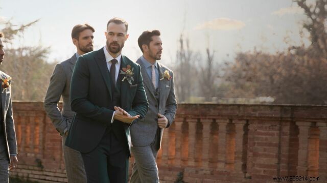 Top 5 Essential Suits for Wedding Grooms and Guests