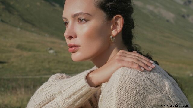 5 Luxurious Cashmere Pieces to Gift Your Partner This Holiday Season