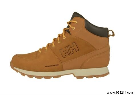 Top 7 Essential Hiking Gear Pieces for Comfort and Safety on the Trails