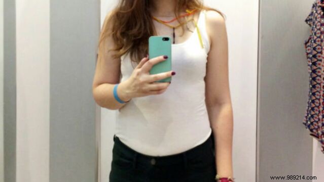 How 11 Dressing Rooms Dramatically Change Your Appearance: A Revealing Photo Experiment