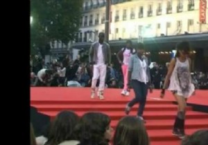 Record-Breaking Outdoor Fashion Show in Paris: 700+ Models from Galeries Lafayette Campaign
