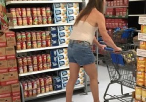 25 Epic Fashion Fails: Shocking Style Mistakes and How to Avoid Them