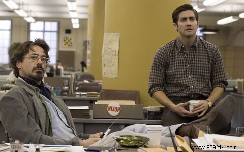 10 Must-Watch Thrillers on Netflix This Year – Expert Picks