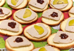 Christmas Dinner with In-Laws: How It Alters Your Gut Microbiota