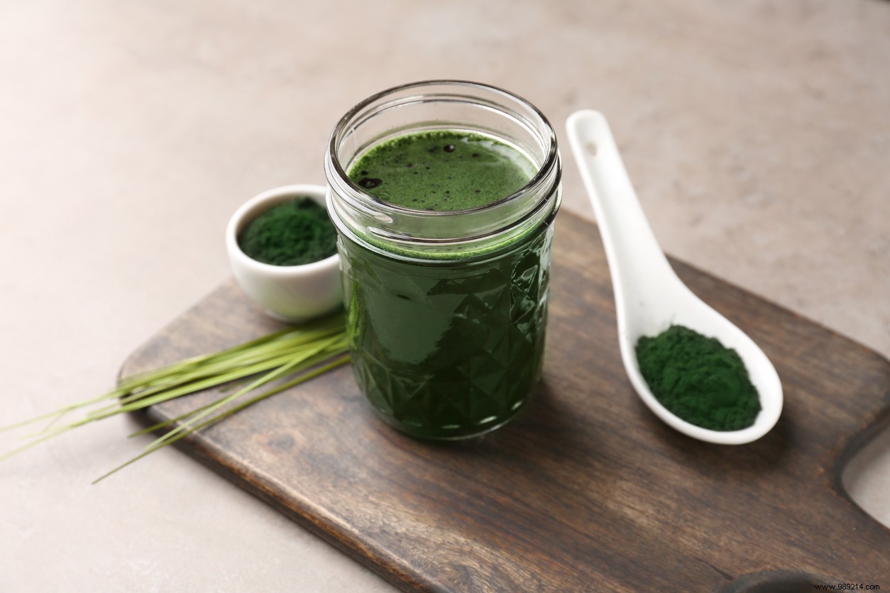 Spirulina Benefits: Evidence-Based Insights on This Nutrient-Packed Superfood