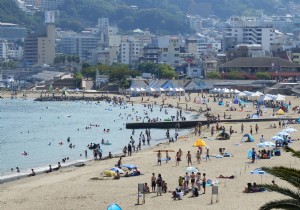 Why Alcohol-Based Hand Sanitizer and Sun Exposure Don t Mix: Dermatologist Warnings