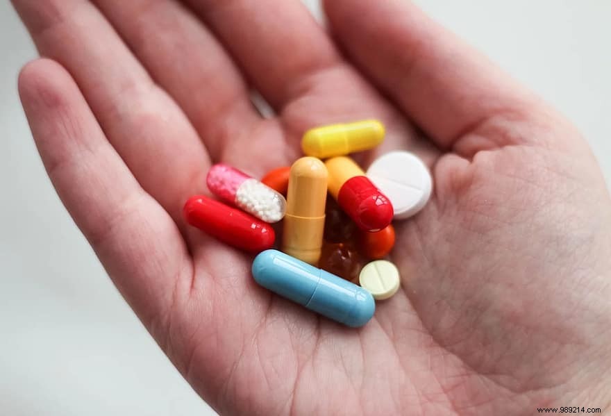 Oxford Study: Honey Outperforms Antibiotics for Common Cold Symptoms