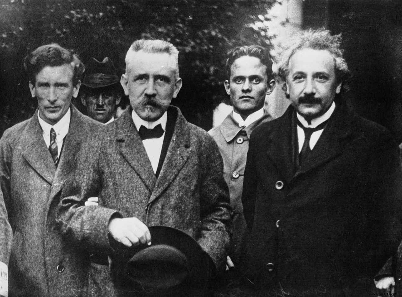 The Ingenious Cellophane Surgery That Gave Albert Einstein Seven More Years
