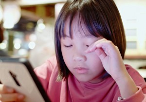 Australian Study Links Myopia to Disrupted Circadian Rhythms and Poor Sleep