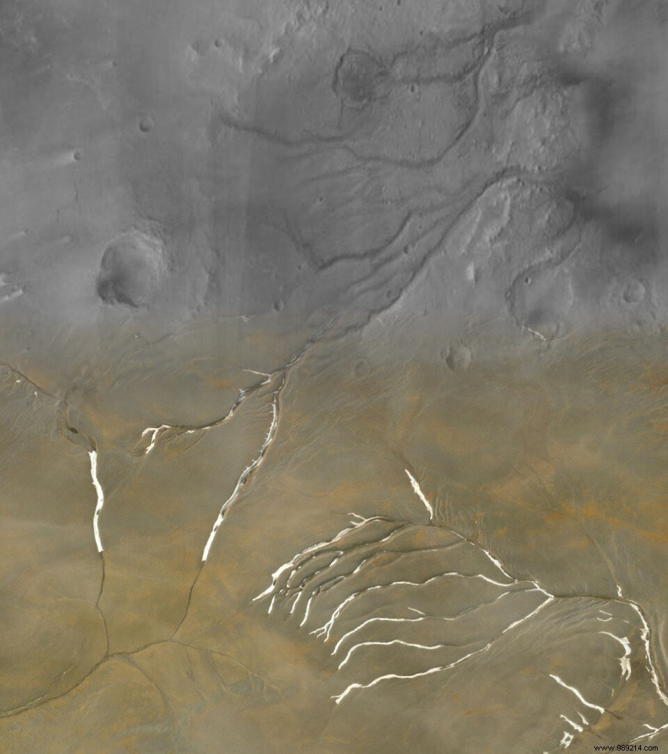 New Study: Ancient Mars  Valleys Carved by Subglacial Meltwater Under Ice Sheets