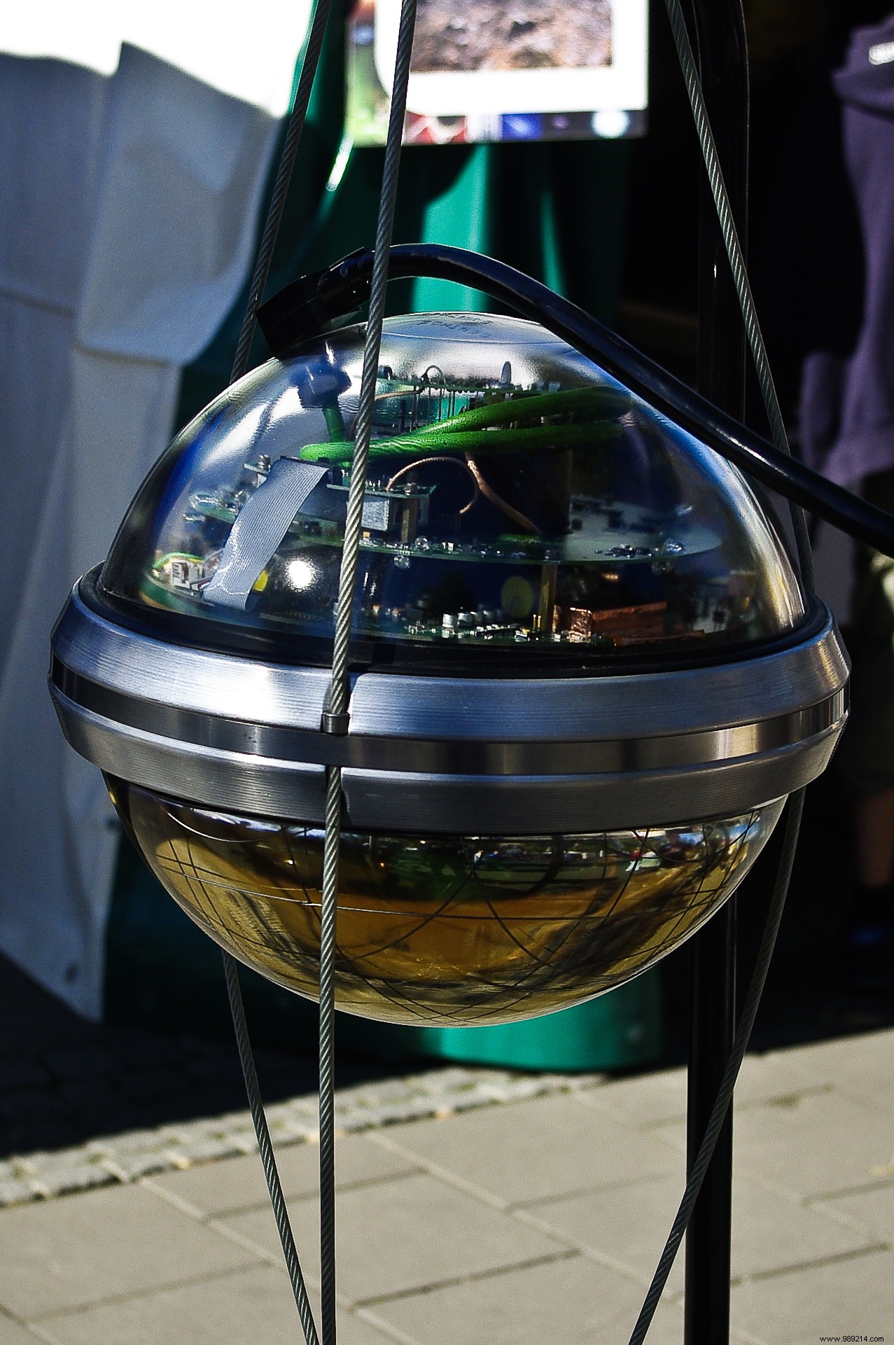 Unlocking Universe Mysteries: Russia s Neutrino Telescope in the World s Deepest Lake, Baikal