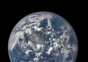 SpaceX Falcon 9 Second Stage from 2015 DSCOVR Mission Predicted to Strike Moon in March