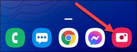 How to Enable and Move the Floating Shutter Button on Samsung Galaxy Phones