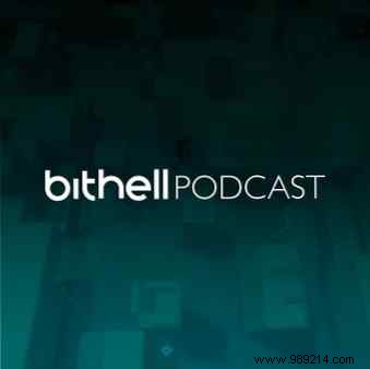 25 Must-Listen Podcasts for Men: Self-Improvement, History, Creativity, and More