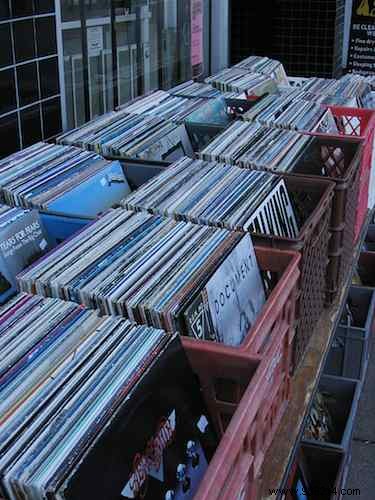 4 Compelling Reasons Vinyl Records Outshine Digital Audio