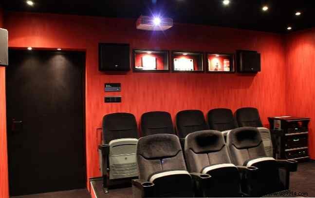 How to Build a Stunning Home Theater on a Budget: Expert Tips from AV Pros