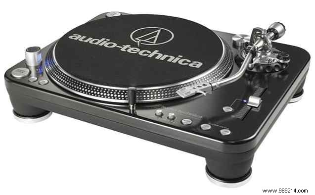 How to Digitize Vinyl Records on Your Computer with Audacity: Complete Guide