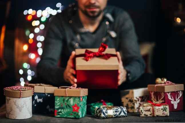 30 Best Christmas Songs to Stream This Holiday Season: Timeless Classics and Modern Favorites