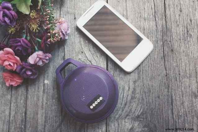 7 Smart IFTTT Hacks to Turn Your Bluetooth Speaker into a Home Notification Hub