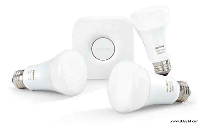 Top Multi-Color Smart Light Bulbs of 2017: Expert Recommendations