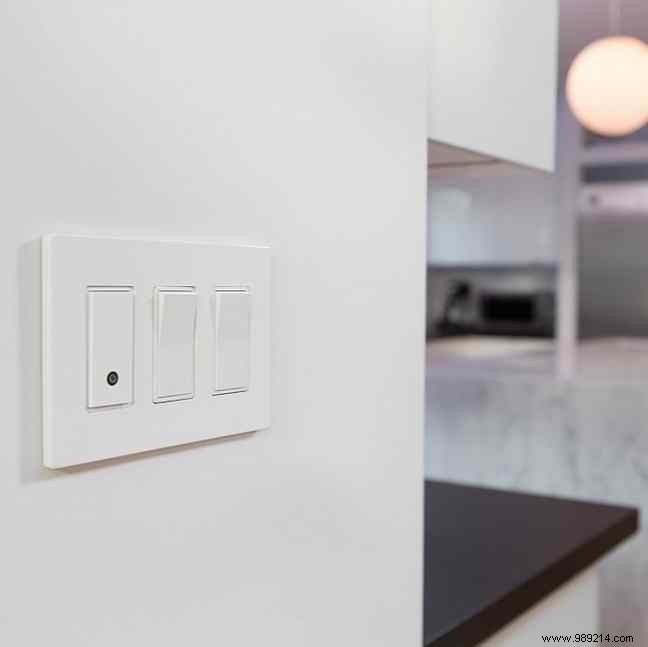 Affordable Ways to Control Your Home Lights with Your Phone: Smart Bulbs, Switches & Plugs