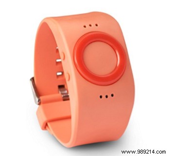 7 Essential Smart Devices to Safeguard Your Home Against Emergencies