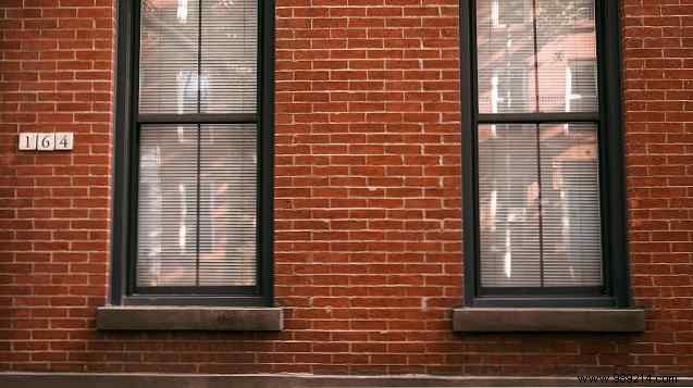 Best Smart Blinds Reviewed: Loxone vs. MySmartBlinds and Key Benefits